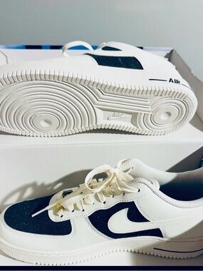 Nike Air Force 1 low ‘7  sneakers